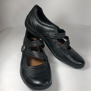 Clarks Artisan Leather Kessa Agnes Mary Janes
